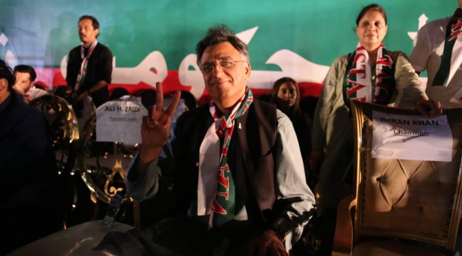 حرام کی دولت سے حکومت تبدیل کی گئی:اسد عمر
