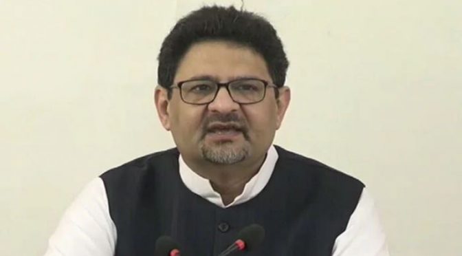 انتخابات ہی مسائل کا حل ہیں، ملک کو پٹری پرڈال کر الیکشن کی جانب جائینگے، وزیرخزانہ