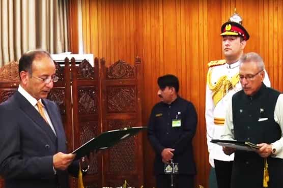 وفاقی کابینہ میں مزید توسیع، مصدق ملک نے وزیر مملکت کا حلف اٹھا لیا