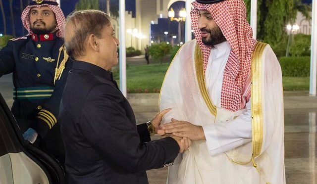وزیراعظم شہبازاورسعودی ولی عہد کا دوطرفہ اقتصادی تعلقات پر تبادلہ خیال