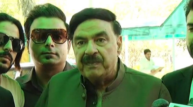کل پکڑنا ہے تو آج پکڑ لیں ہم تیار ہیں، شیخ رشید احمد