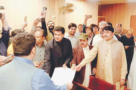 تحریک عدم اعتماد پر دستخط کرنے والے بی اے پی کے اراکین اسمبلی کو نوٹسز جاری