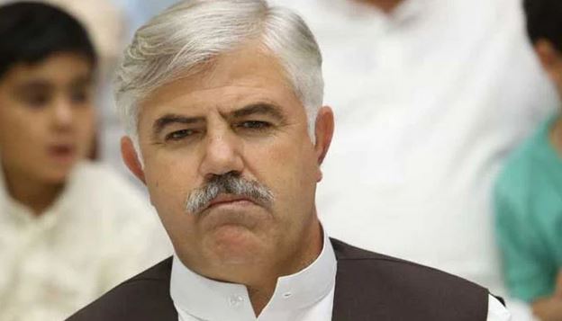 وفاقی حکومت کا وزیراعلیٰ خیبرپختونخوا کیخلاف کارروائی کا فیصلہ