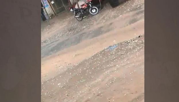 فورٹ عباس اور صحرائے چولستان میں تیز بارش، کسانوں کے چہرے کھل اٹھے