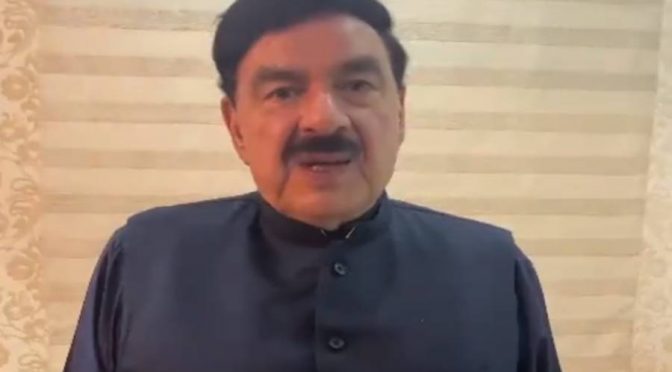 چار گاڑیاں میری گرفتاری کیلئے گھر کے باہر کھڑی ہیں، شیخ رشید کا دعویٰ