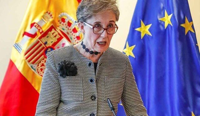 اسپین؛ وزیراعظم اور سیاست دانوں کے موبائل فونز ہیک ہونے پر خفیہ ادارے کی سربراہ برطرف