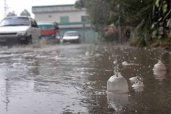 ملک میں آج سے پری مون سون کا آغاز، پنجاب اور خیبرپی کے میں بادل برسیں گے