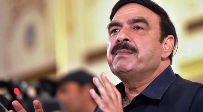 وزیر خزانہ مہنگائی کا چوتھا ٹیکہ لگانے والے ہیں، شیخ رشید احمد