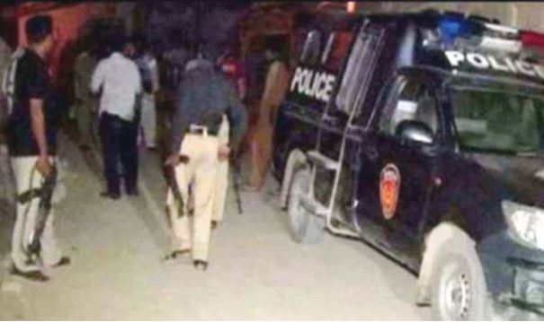 کراچی: اورنگی ٹاؤن میں پولیس مقابلے کے دوران 3 ملزمان ہلاک