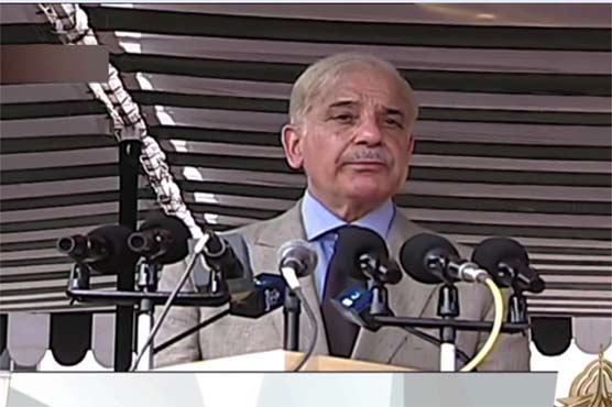 مسلح افواج پر فخر، امن کی خواہش کو کمزوری نہ سمجھا جائے: وزیراعظم