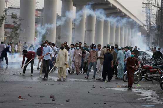 لاہور سمیت ملک بھر میں لوڈ شیڈنگ کا عذاب، شہریوں کا احتجاج، سڑکیں بلاک