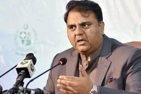 آرٹیکل6لگنا شروع ہوا تو گلے زیادہ اور رسے کم پڑ جائیں گے، فواد چودھری