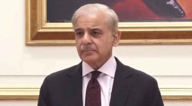 اللہ ملک کو قرض کی دلدل سے نکال دے، وزیراعظم کی حجاج کرام سے دعا کی اپیل