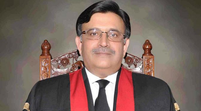 پارٹی سے انحراف چھوٹی بات نہیں، یہ ضمیرکا معاملہ ہے:چیف جسٹس