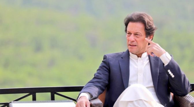 روس یوکرین صورتحال میں میری ذمہ داری اپنے لوگوں کے مفاد کا خیال رکھنا تھا،عمران خان