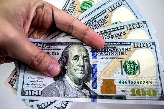 پاکستانی روپے کی بے قدری کے تمام ریکارڈ ٹوٹ گئے، امریکی ڈالر مزید مہنگا