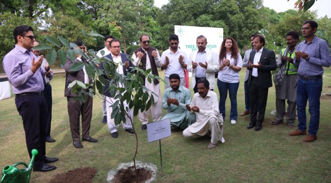 کوکاکولا کمپنی نے 30ہزار درختوں کے ساتھ لاہور میں شجر کاری مہم کا آغاز کردیا