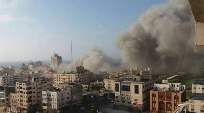 اسرائیل کا فلسطین پر ایک اور فضائی حملہ، 3 بچوں سمیت 5 افراد شہید