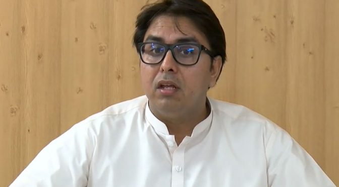کھودا پہاڑ نکلا چوہا، یہ والی سازش ناکام، کچھ نیا گھڑیں، شہباز گل