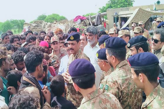 کور کمانڈر بلوچستان کا سیلاب متاثرہ علاقوں کا دورہ، متاثرین کا حوصلہ بڑھایا