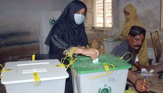 حیدرآباد ڈویژن میں بلدیاتی انتخابات ملتوی، کراچی کیلئے الیکشن کمیشن کا اجلاس کل پھر طلب