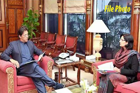 عمران خان سے ڈاکٹر ثانیہ کی ملاقات، سیلاب متاثرین کیلئے جمع عطیات سے متعلق گفتگو