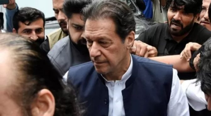 توہین عدالت کیس میں عمران خان پر کل فرد جرم عائد کی جائےگی، سرکلر جاری