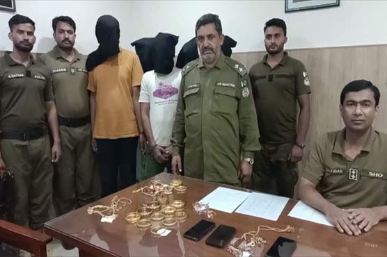 قصور: برقعہ پہن کر ڈکیتیاں کرنیوالے گینگ کے 5 ملزمان گرفتار