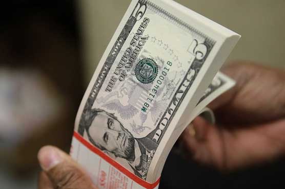 روپے کے مقابلے ڈالر کی قیمت میں بڑا اضافہ