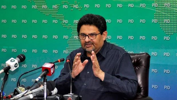 اگست میں تجارتی خسارہ 27 فیصد کمی کے ساتھ 3 ارب 20 کروڑ ڈالر رہا: مفتاح