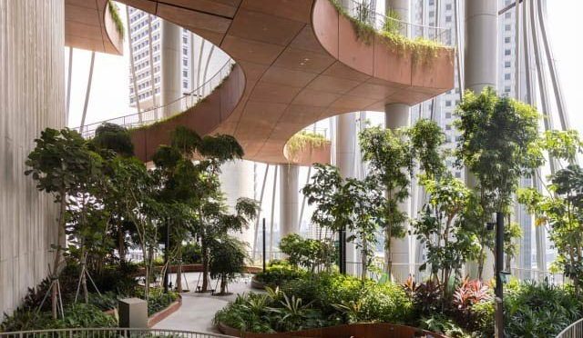 سنگاپورمیں 80 ہزار پودوں اور درختوں والے ٹاور کا افتتاح