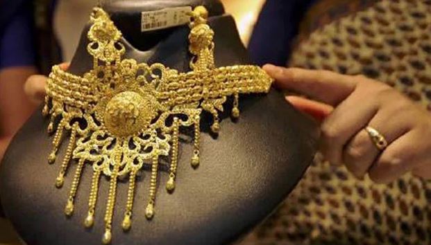ملک میں سونے کی قیمت پھر بڑھ گئی
