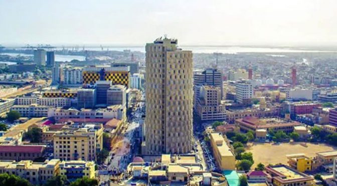 کراچی میں روزانہ 300 پستول اسمگل ہونے کا انکشاف