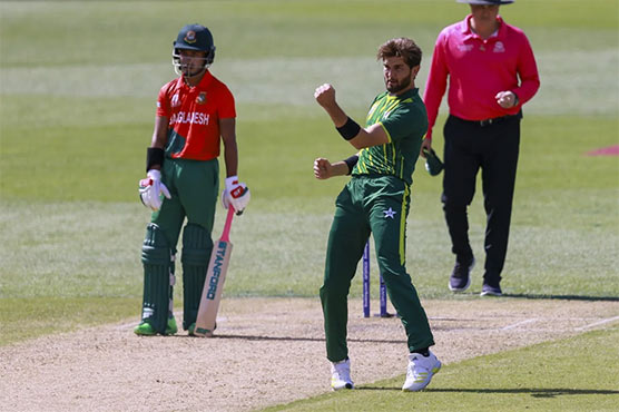 ٹی 20 ورلڈ کپ: شاہین کی تباہ کن باؤلنگ، بنگلہ دیش ڈھیر، پاکستان کی سیمی فائنل میں انٹری