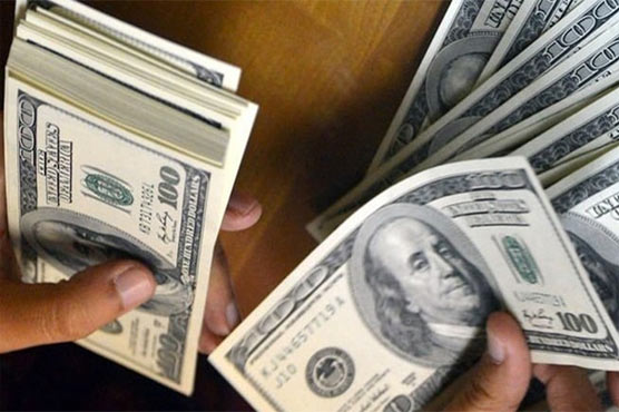 روپے کی پھر بے قدری، امریکی ڈالر کی قیمت دوبارہ بڑھنے لگی