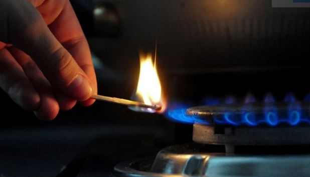 اس بار سردی میں گیس صرف کھانا پکانےکے اوقات میں ملےگی