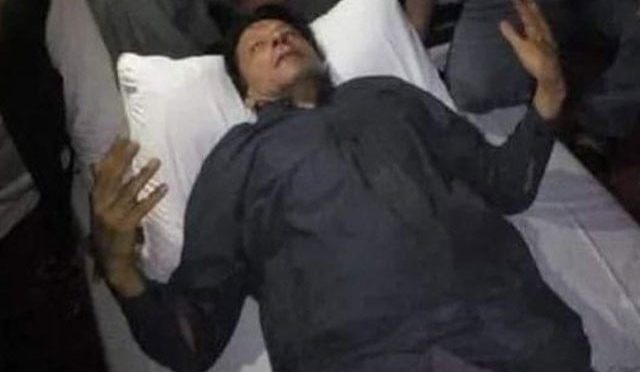 لانگ مارچ میں عمران خان پر قاتلانہ حملہ، ٹانگ میں گولی لگنے سے زخمی