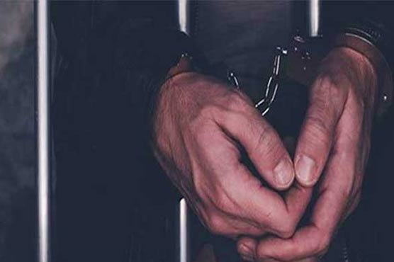 حوالہ ہنڈی میں ملوث 2 ملزمان گرفتار، کروڑوں کی کرنسی برآمد