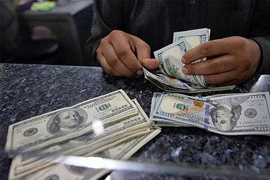 ڈالر کی مقابلے روپے کی قدر میں مسلسل کمی