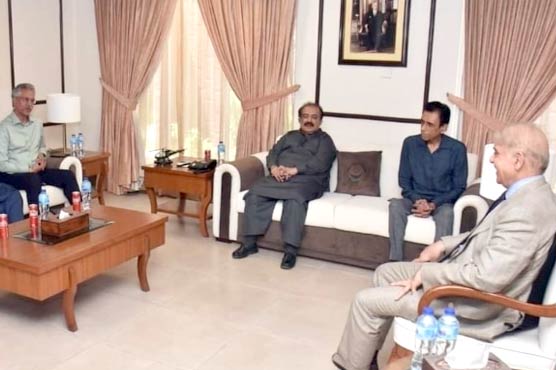 ایم کیو ایم کے وفد کی وزیر اعظم سے ملاقات، گلے شکوے