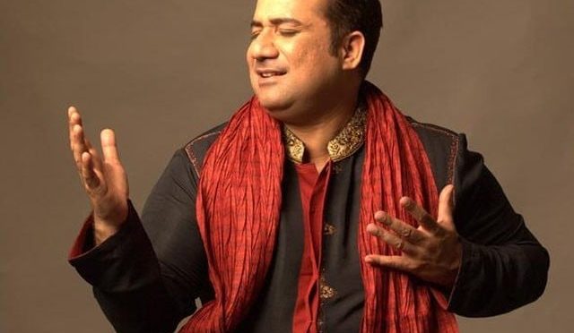 راحت فتح علی خان نے اُن کے ملازم کے ہاتھوں گُم جانے والی بوتل کی حقیقت سے پردہ اُٹھا دیا