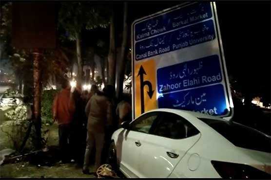 لاہور : دوکاروں کے درمیان تصادم ، 2 افراد زخمی، ہسپتال منتقل