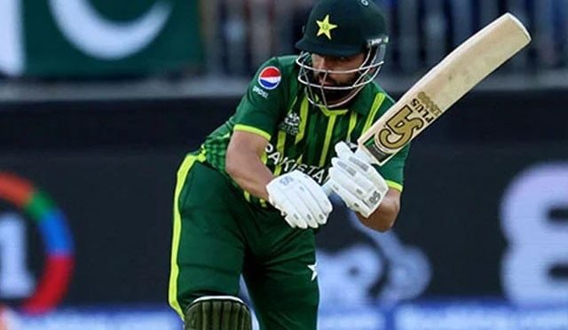کراچی ون ڈے؛ فخر زمان نے ایک اور اعزاز اپنے نام کرلیا