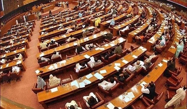 پارلیمنٹ کے مشترکہ اجلاس میں مظلوم کشمیری عوام سے اظہار یکجہتی کی قرارداد منظور