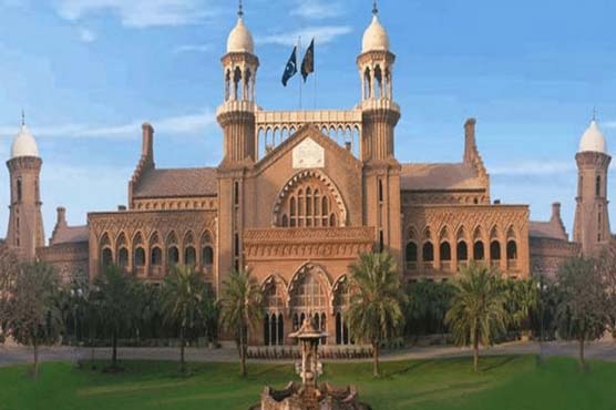 نگران حکومت کو تقرر و تبادلوں کے مکمل اختیارات دینے کا نوٹیفکیشن چیلنج