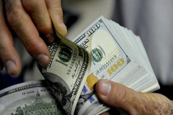 عید کے بعد کاروبار کا پہلا روز، انٹر بینک میں ڈالر مزید مہنگا