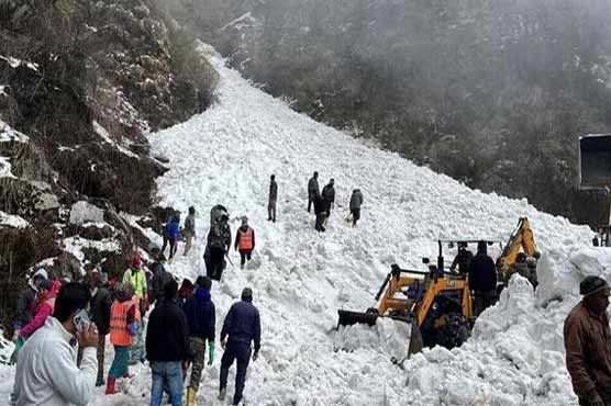 بھارتی ریاست سکم میں برفانی تودہ گرنے سے7 افراد ہلاک