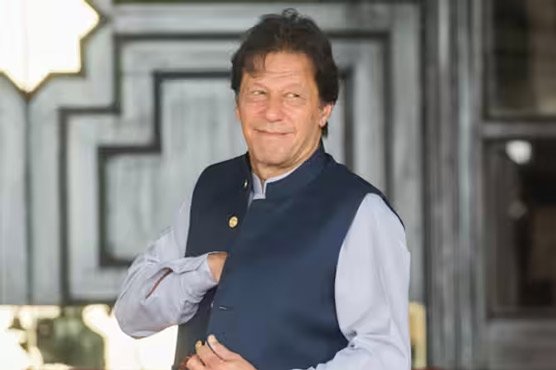 عمران خان کیخلاف مقدمات پر کارروائی روکنے کا تحریری حکم جاری