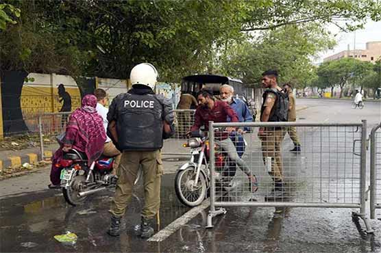 عمران خان کی رہائشگاہ زمان پارک میں پولیس آپریشن کا امکان، تمام راستے بند