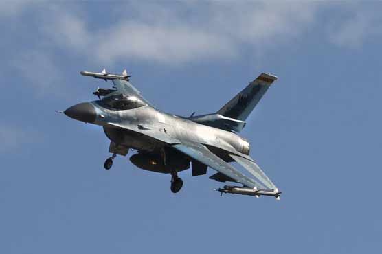 امریکی ایف 16 طیارہ تربیتی پرواز کے دوران جنوبی کوریا میں گر کر تباہ
